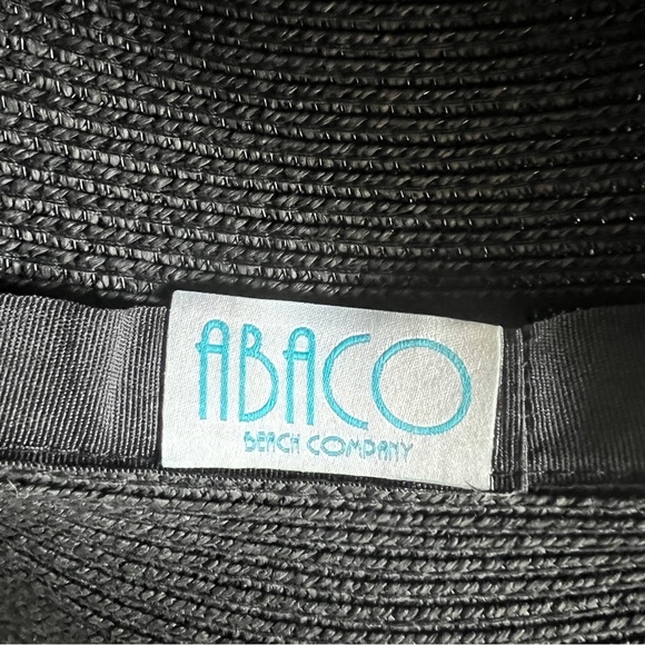 Black & Beautiful Summer Straw Hat - Picture 4 of 5